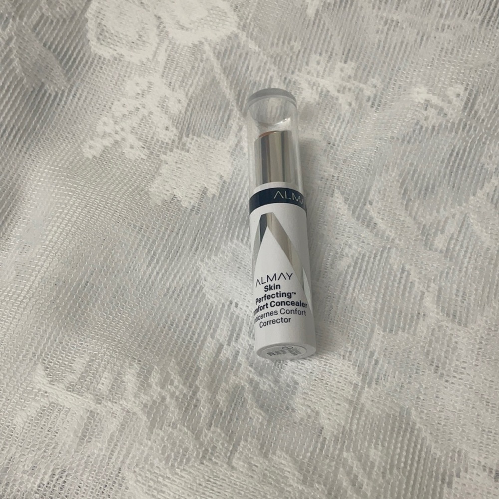 Almay skin perfecting concealer